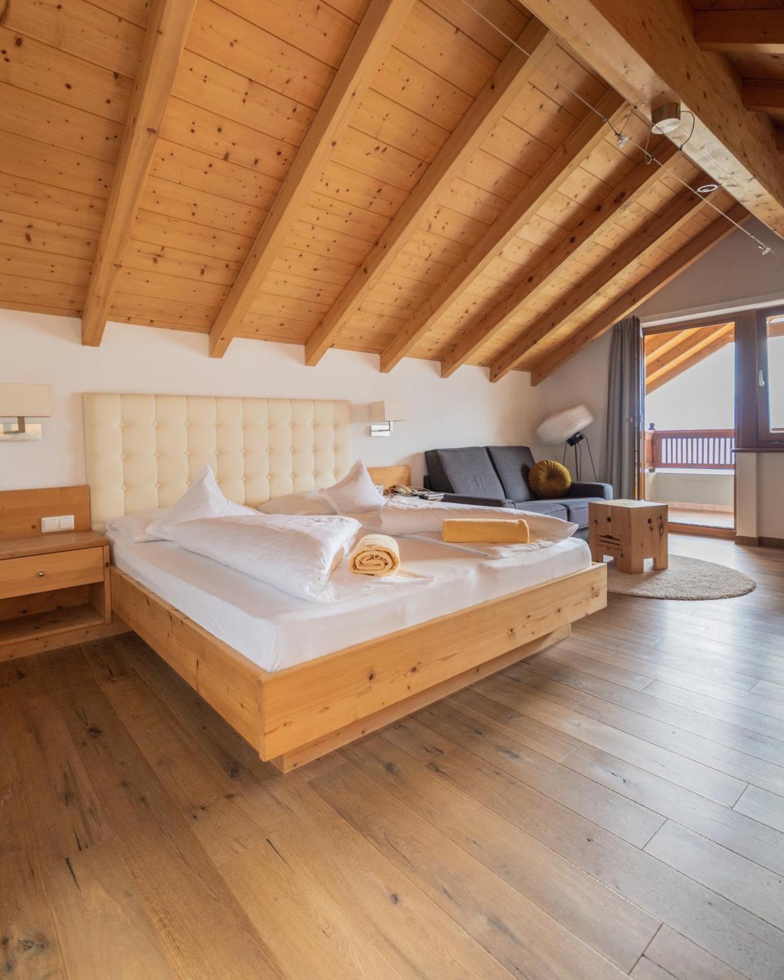 Small Hotel Sonne Tirolo Exterior foto