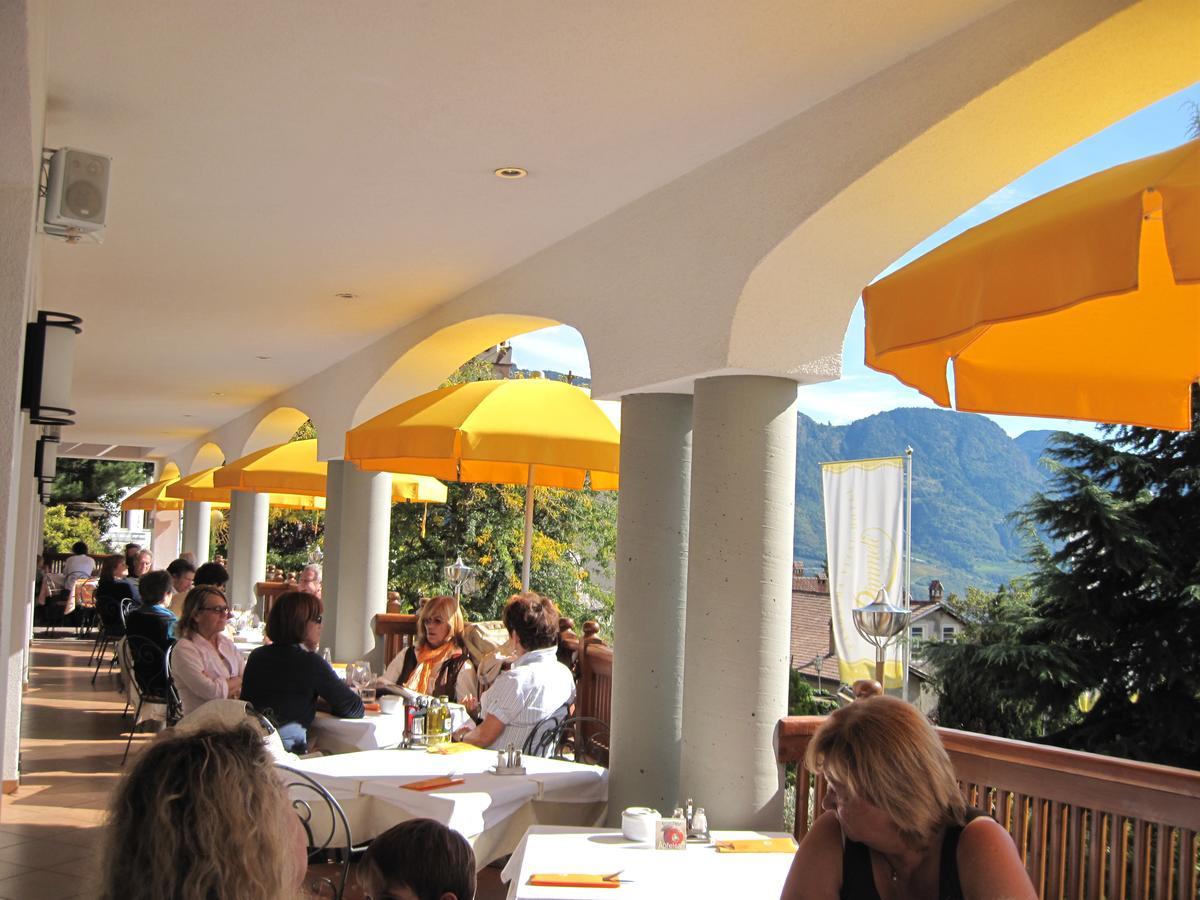 Small Hotel Sonne Tirolo Exterior foto